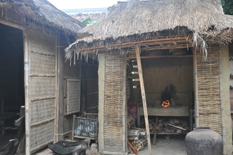 nhà vườn, nhà cổ, hình chóp nón, Hội An, giàu có