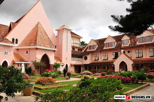 binh_chon_10_nha_tho_dep_nhat_viet_nam