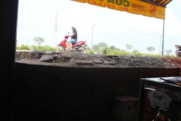 đại lộ, nghìn tỷ, nhà dân, mặt đường, Phạm Văn Đồng, ngập lụt, lún, Thủ Đức đại lộ, nghìn tỷ, nhà dân, mặt đường, Phạm Văn Đồng, ngập lụt, lún, Thủ Đức