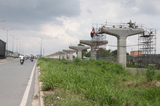 Chủ tịch UBND TP HCM yêu cầu đến năm 2020, toàn bộ dự án đường sắt đô thị số 1 Bến Thành - Suối Tiên phải được đưa vào khai thác Chủ tịch UBND TP HCM yêu cầu đến năm 2020, toàn bộ dự án đường sắt đô thị số 1 Bến Thành - Suối Tiên phải được đưa vào khai thác