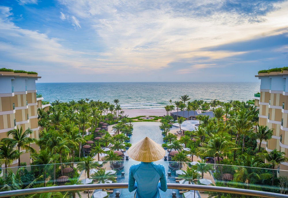 Khu nghỉ dưỡng InterContinental Phu Quoc Long Beach Resort chính thức đi vào hoạt động