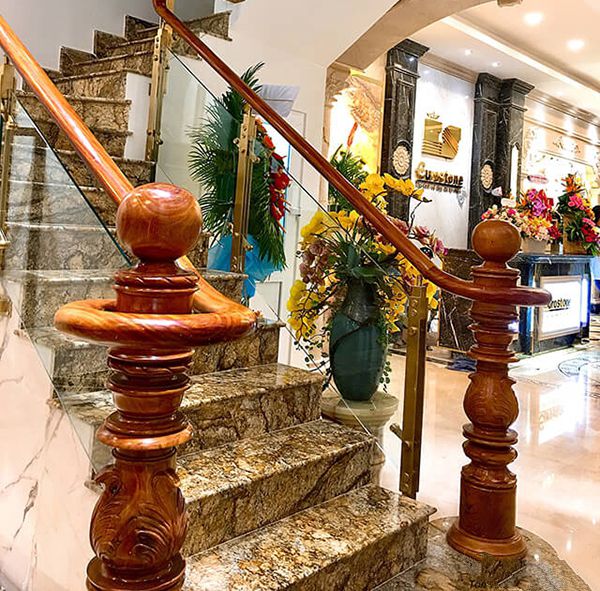 Mẫu đá marble vàng cao cấp lát cầu thang Mẫu đá marble vàng cao cấp lát cầu thang