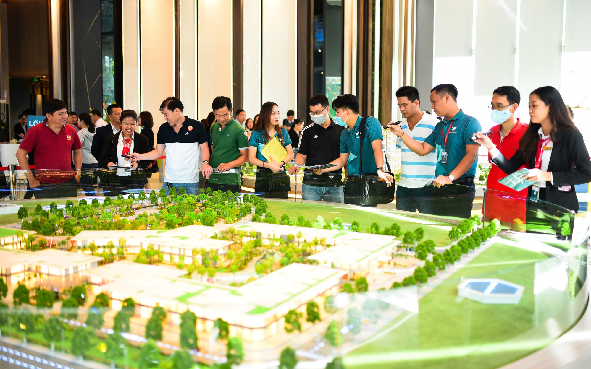 Dịch chưa qua, tháng cô hồn lại đến, thị trường BĐS sẽ thế nào? Dịch chưa qua, tháng cô hồn lại đến, thị trường BĐS sẽ thế nào?