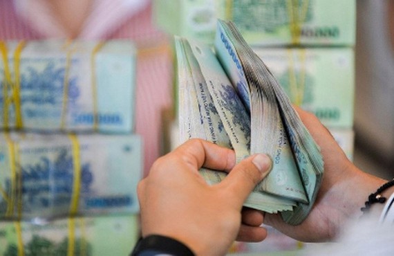 Có nên nới trần nợ công, thâm hụt ngân sách để cứu nền kinh tế?