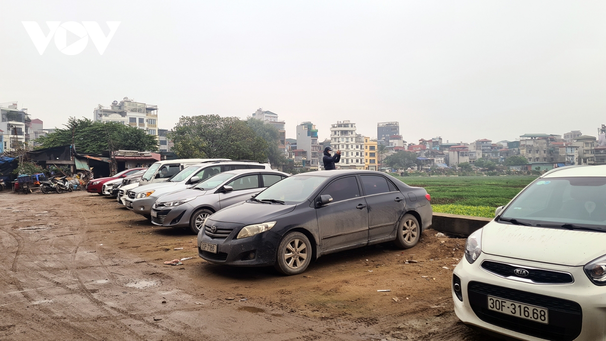 18 năm dự án cải tạo hồ Linh Quang vẫn dang dở 18 năm dự án cải tạo hồ Linh Quang vẫn dang dở