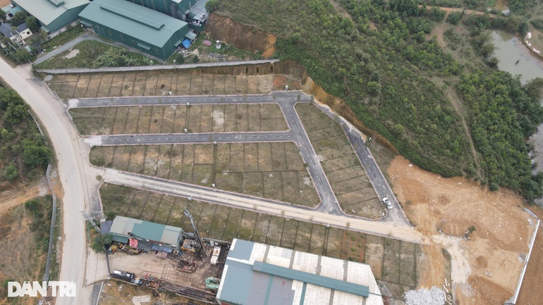 Mối nguy quýt làm cam chịu từ việc phân lô bán nền tràn lan ở ven đô Mối nguy quýt làm cam chịu từ việc phân lô bán nền tràn lan ở ven đô