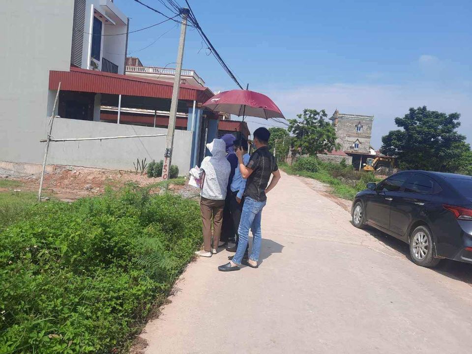 Chuyện những nhà đầu tư lỡ đu đỉnh bất động sản Chuyện những nhà đầu tư lỡ đu đỉnh bất động sản