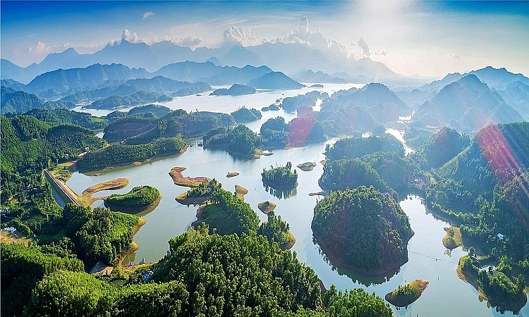 Thái Nguyên khai tử khu du lịch nghỉ dưỡng 5 sao trị giá 2.500 tỉ của Flamingo Thái Nguyên khai tử khu du lịch nghỉ dưỡng 5 sao trị giá 2.500 tỉ của Flamingo