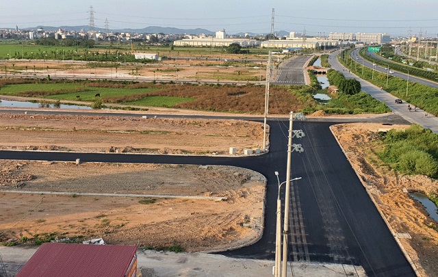 Đấu giá đất Bắc Giang: 116/120 lô “chốt đơn”, ngân sách thu về gần 100 tỷ đồng tiền chênh- Ảnh 1.