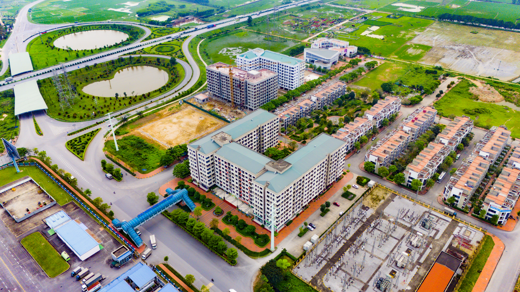 Thủ phủ công nghiệp phía Bắc mở bán hơn 20 dự án nhà ở xã hội, giá chỉ từ 7 triệu đồng/m2- Ảnh 1.