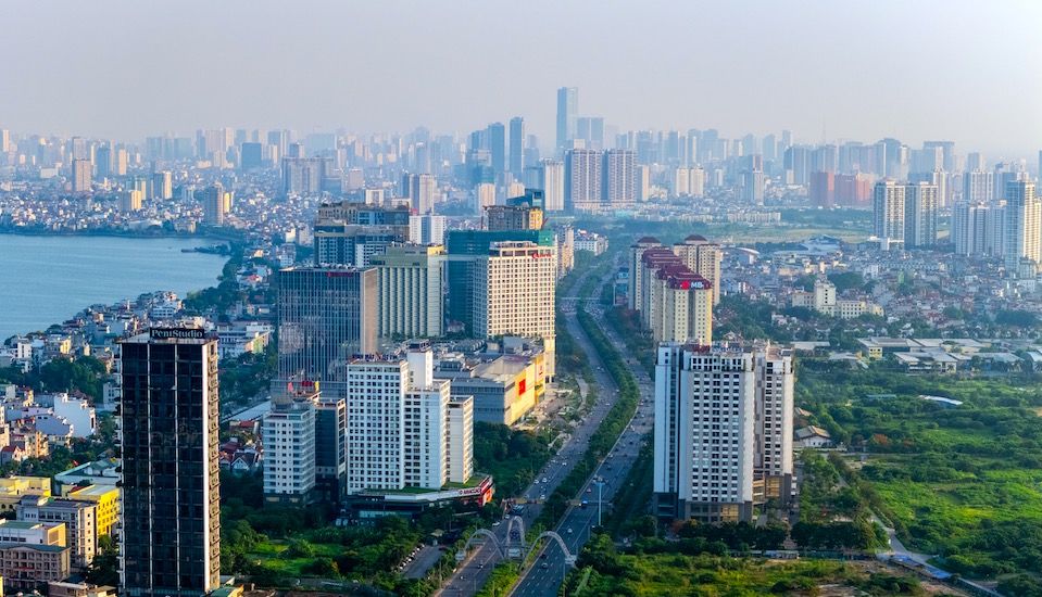 Chuyển nhượng căn hộ Hà Nội bỗng tăng vọt: Điều gì đang diễn ra?- Ảnh 1. Chuyển nhượng căn hộ Hà Nội bỗng tăng vọt: Điều gì đang diễn ra?- Ảnh 1.