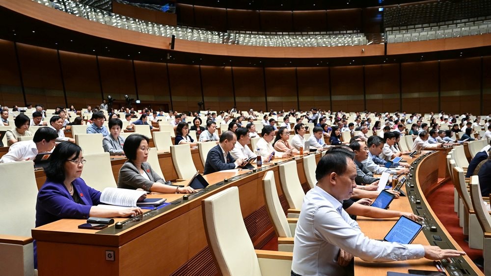Quốc hội chính thức thông qua nghị quyết thí điểm, cơ chế đặc thù phát triển xã hội- Ảnh 1.