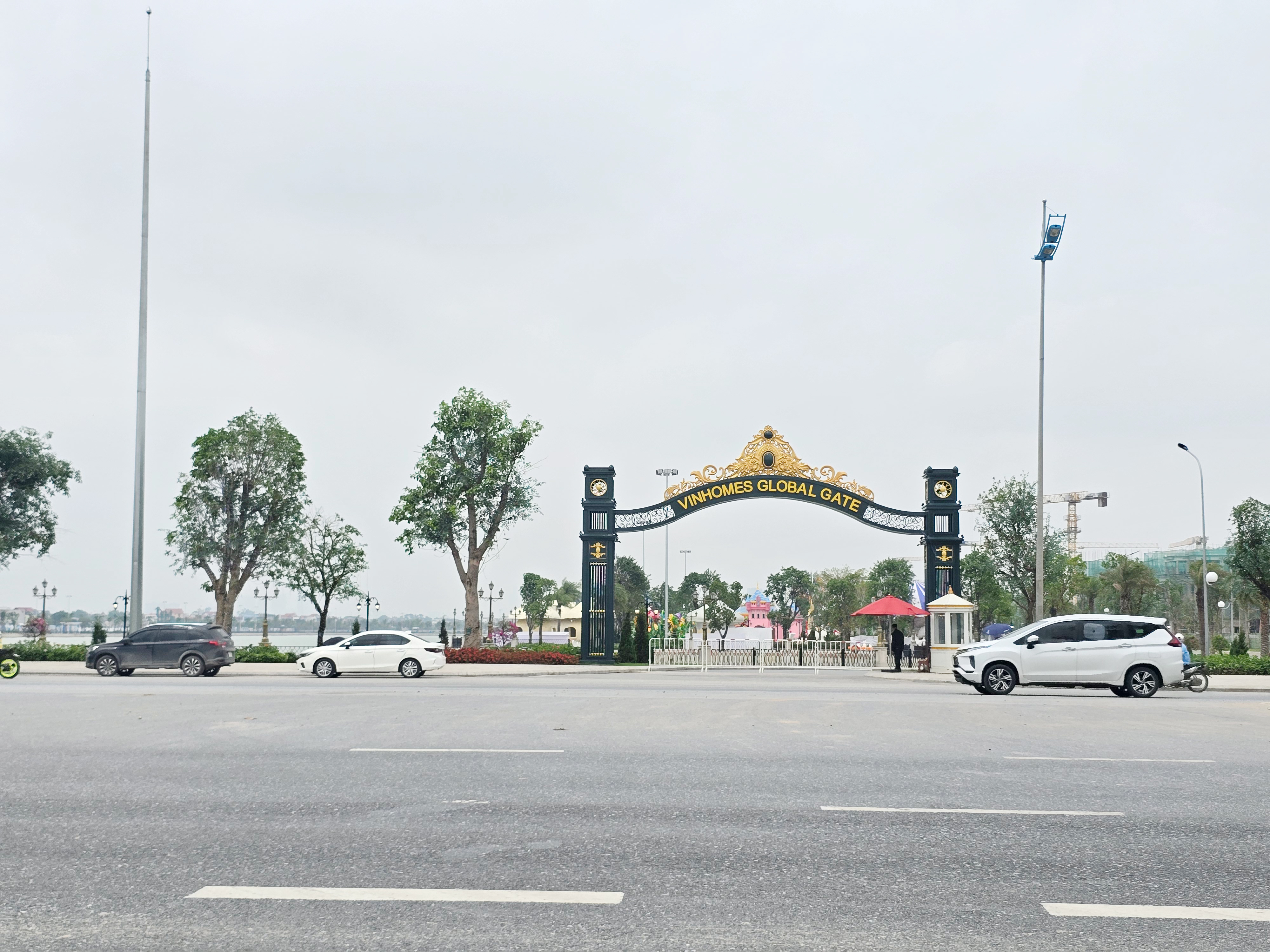 Tiến độ “siêu dự án” hơn 42.000 tỷ ở phía Bắc Hà Nội- Ảnh 2.