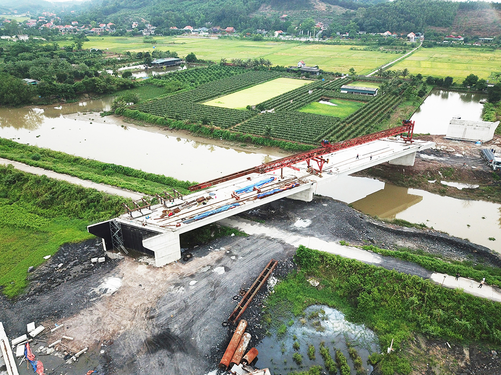 Quảng Ninh “gỡ vướng” cho hàng loạt dự án- Ảnh 1.