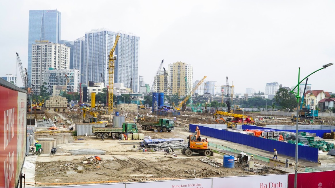 Cận cảnh đại công trường hơn 17.000 tỷ trên “đất vàng” Giảng Võ- Ảnh 8. Cận cảnh đại công trường hơn 17.000 tỷ trên “đất vàng” Giảng Võ- Ảnh 8.