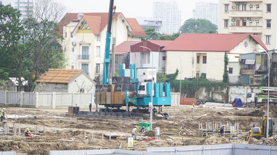 Cận cảnh đại công trường hơn 17.000 tỷ trên “đất vàng” Giảng Võ- Ảnh 10. Cận cảnh đại công trường hơn 17.000 tỷ trên “đất vàng” Giảng Võ- Ảnh 10.