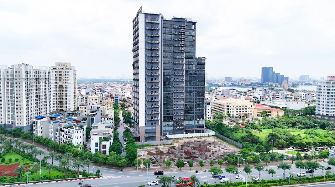 The Reflection West Lake: Dự án hơn 5.000 m2 vẫn “bất động” giữa lòng Tây Hồ- Ảnh 10. The Reflection West Lake: Dự án hơn 5.000 m2 vẫn “bất động” giữa lòng Tây Hồ- Ảnh 10.