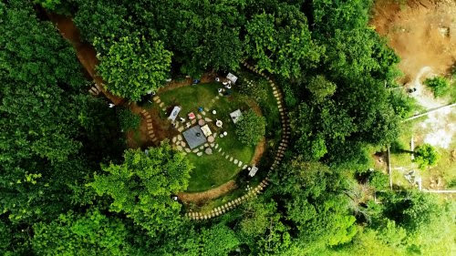 Thanh Hoá chuyển hơn 44 ha rừng để làm khu du lịch- Ảnh 1. Thanh Hoá chuyển hơn 44 ha rừng để làm khu du lịch- Ảnh 1.