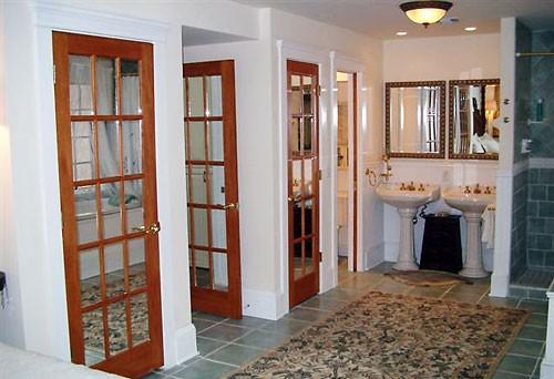Bố trí hệ thống cửa đi nhà phố hợp phong thuỷ - CafeLand.Vn