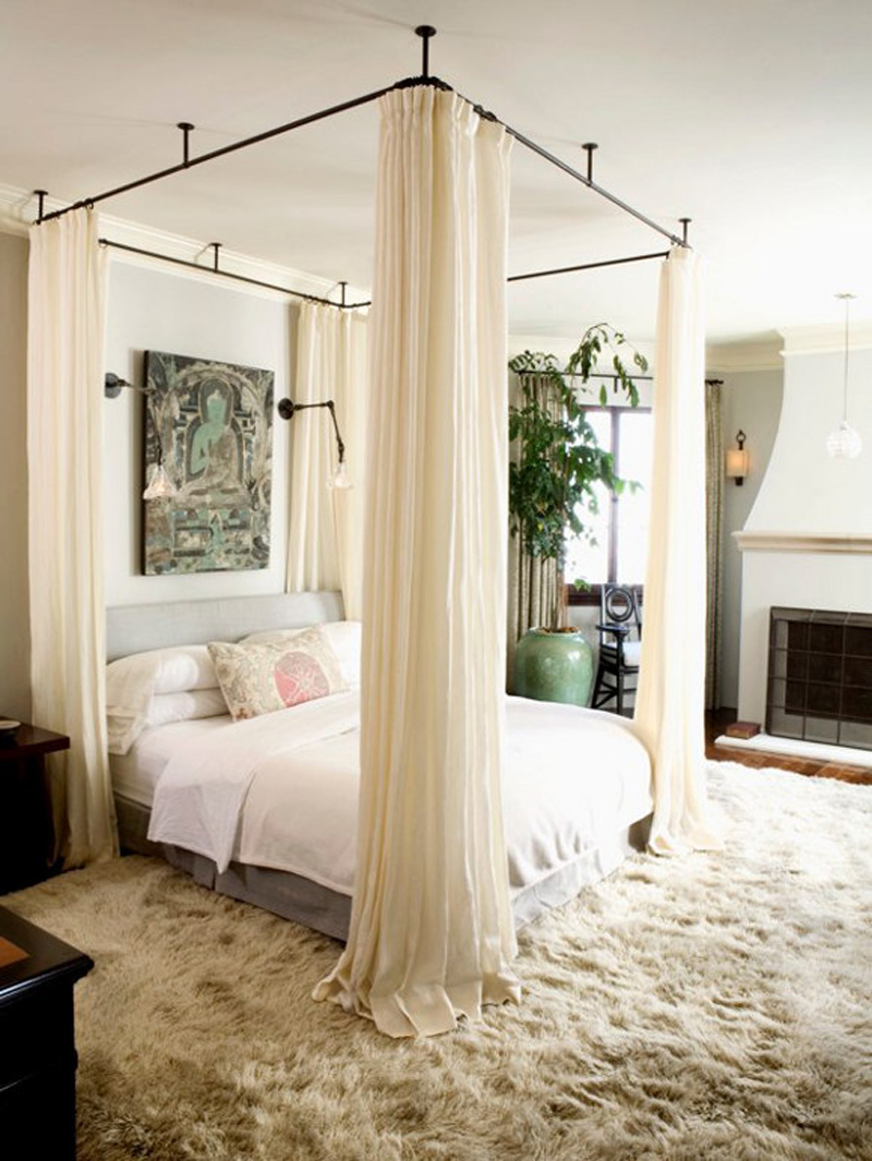 Những chiếc rèm treo giường sẽ giúp bạn trang trí phòng ngủ của mình thêm phần sang trọng và ấm áp. Với những tông màu pastel, sẽ làm cho không gian trở nên thoải mái hơn, đem lại giấc ngủ ngon và tốt cho sức khỏe của bạn.