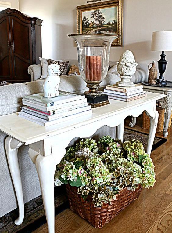 Những chiếc bàn nên có trong nhà