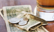 7 mẹo tâm lý người giàu dùng để làm cho “tiền đẻ ra tiền”, người nghèo lại coi đó như “hòn đá tảng” không thể kiếm tiền