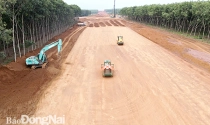 Dự án Đường cao tốc Phan Thiết - Dầu Giây: Nguy cơ chậm tiến độ vì thiếu… đất đắp đường