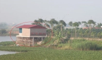 Giám đốc Sở GTVT Bắc Giang lấn chiếm bờ sông xây nhà câu cá, uống cà phê?