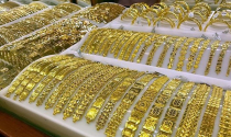 Giá vàng hôm nay 13-4: Tiếp tục tăng mạnh