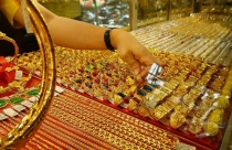 Điểm tin sáng: USD tăng nhanh, vàng giảm giá