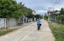 Bất động sản 24h: Bức xúc vì treo sổ đỏ do chính quyền làm sai