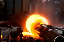 Thép nguyên liệu chịu áp lực giảm giá khi hoạt động sản xuất bị cắt giảm