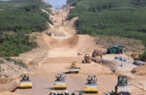 Ngăn chặn chuyển nhượng đất đai để trục lợi từ dự án cao tốc Bắc - Nam, Quảng Ngãi chỉ đạo 'nóng'