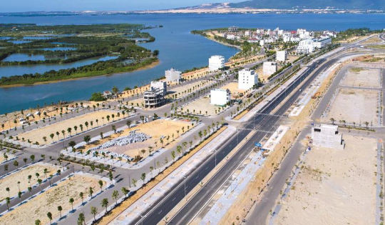 Tháo gỡ vướng mắc để dòng vốn đầu tư lớn tiếp tục đổ vào Bình Định