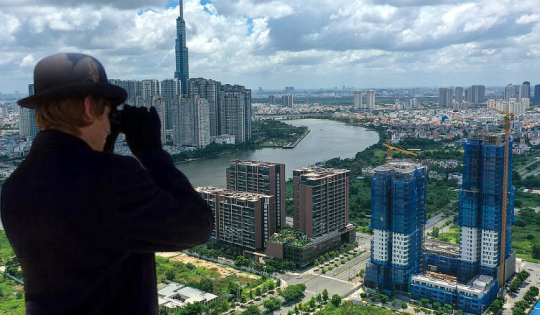 Không còn co cụm, động thái này của các doanh nghiệp báo hiệu cuộc đua mới trên thị trường bất động sản?