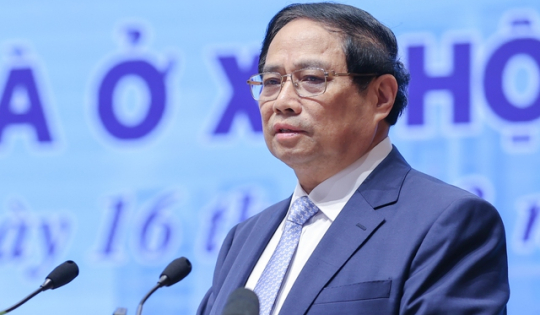 Thủ tướng: Không phải những nơi xa xôi, vắng vẻ, không làm được nhà ở thương mại thì làm nhà ở xã hội