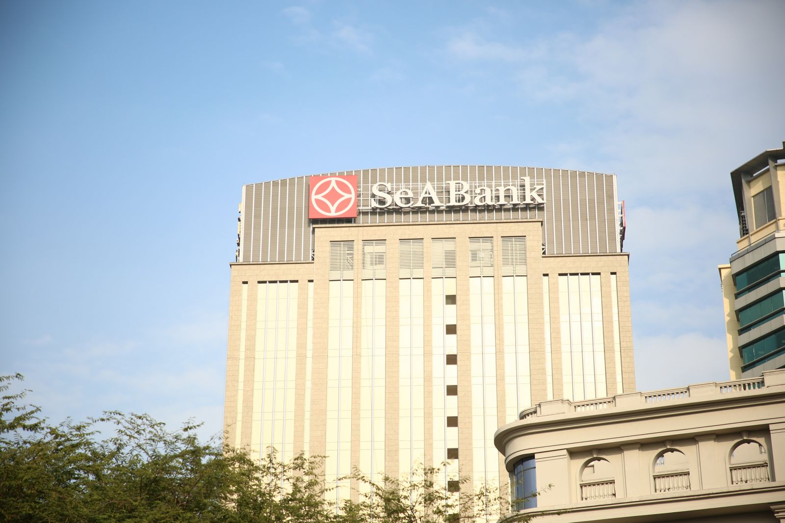 Lợi nhuận SeABank tăng hơn 80%