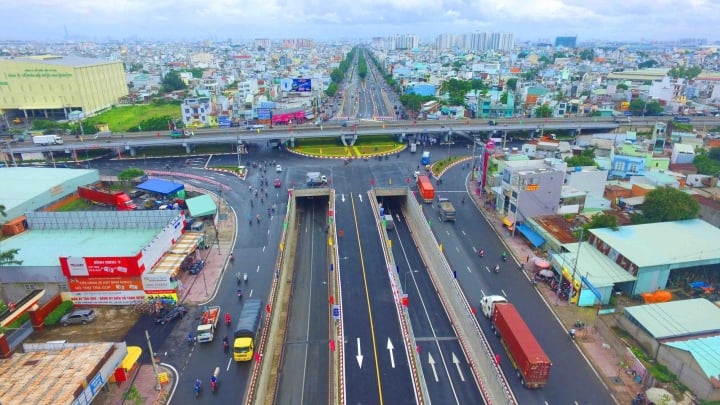 Thông qua báo cáo tiền khả thi dự án cao tốc TP.HCM - Mộc Bài
