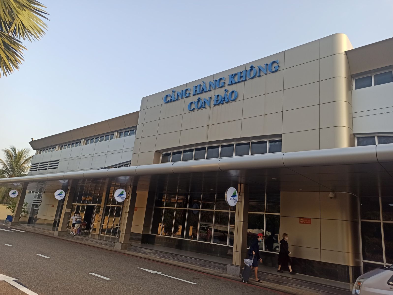 Bộ GTVT đề xuất gì về phương án kéo dài đường băng sân bay Côn Đảo?