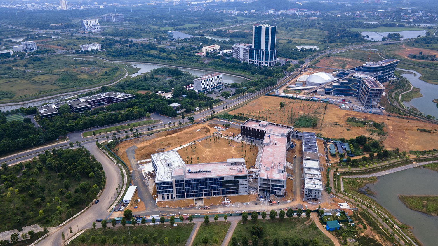 Gần 14 tỷ USD đổ vào Khu công nghiệp – công nghệ cao Thủ đô