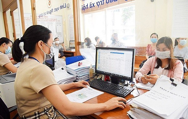 Thủ tục hành chính kiểu mới: Người dân Hà Nội chỉ cần “một cú nhấp chuột”
