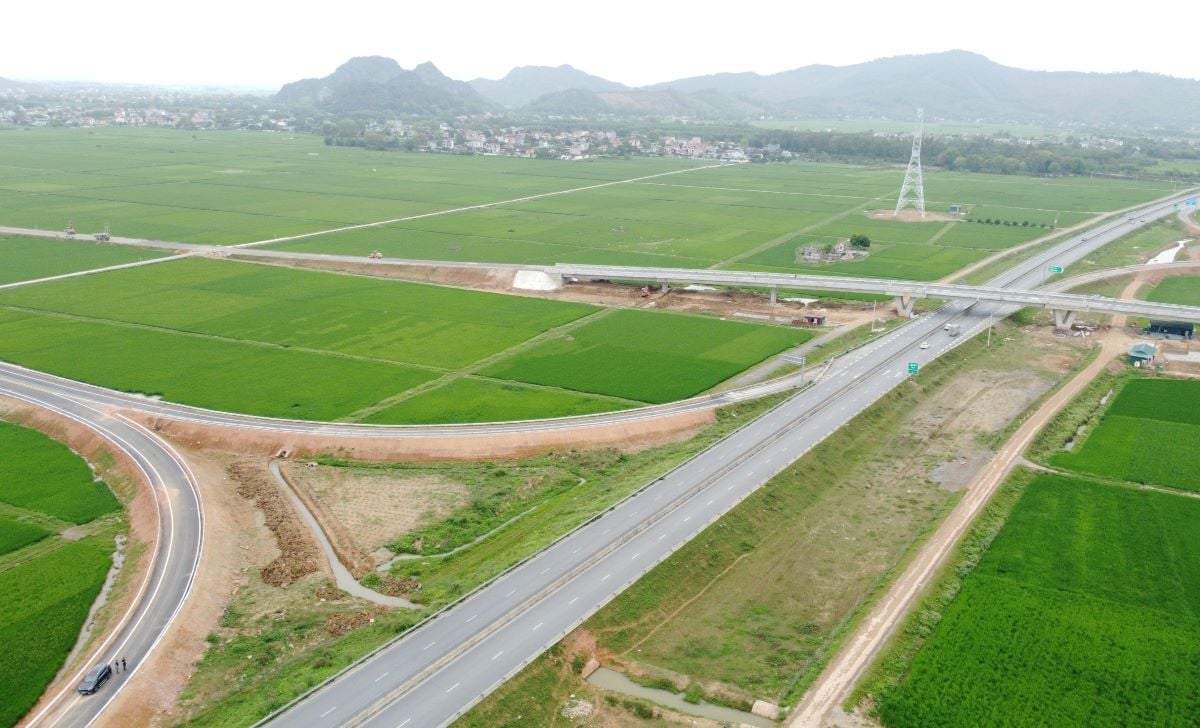 Thanh Hóa tạm dừng chủ trương đầu tư dự án đường hơn 800 tỷ đồng
