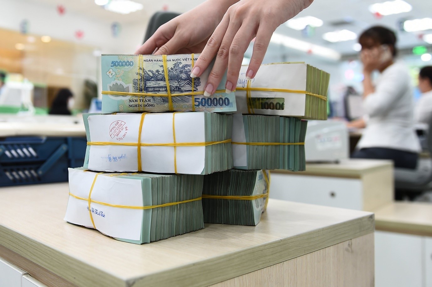 Từ 15/10, ngân hàng chính thức được phép thu giữ tài sản thế chấp của người vay nợ xấu