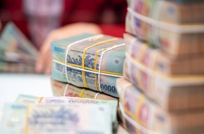 Một ngân hàng nâng lãi suất tiết kiệm lần thứ hai trong tháng 12: Khách gửi dài hạn hưởng lợi lớn