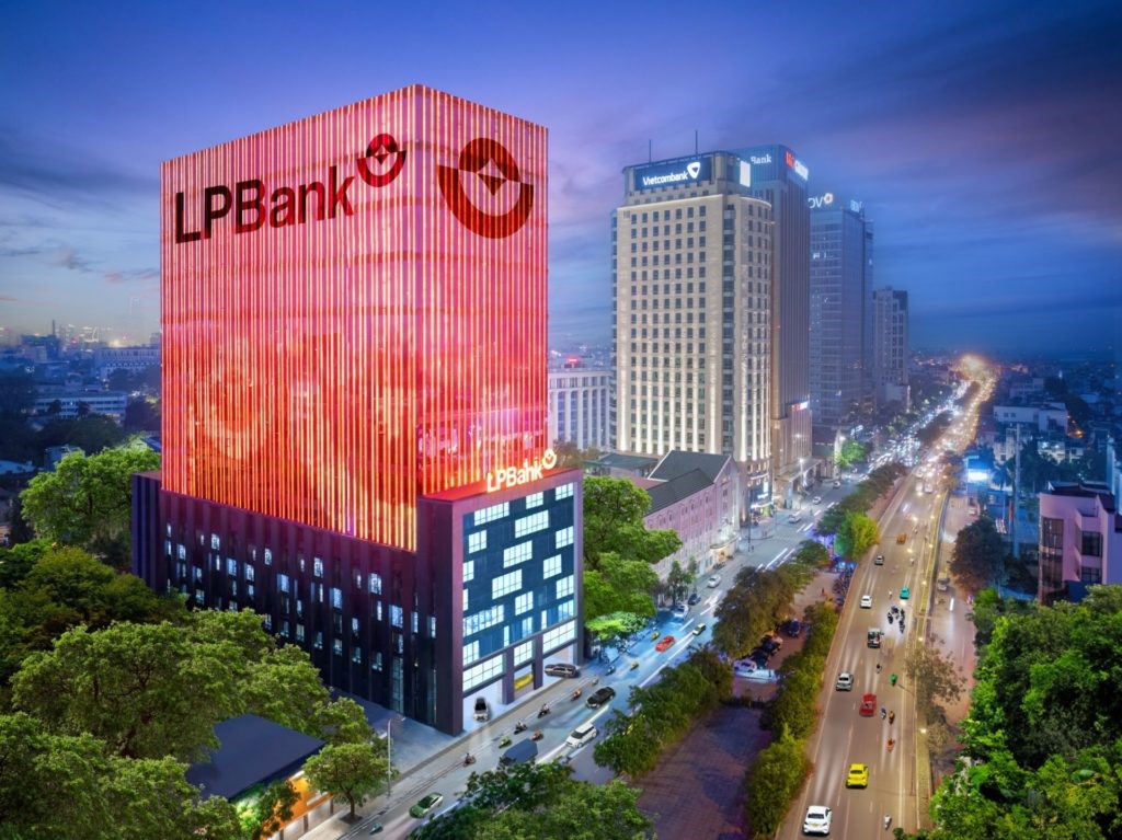 LPBank chuyển trụ sở chính từ Hà Nội về Ninh Bình