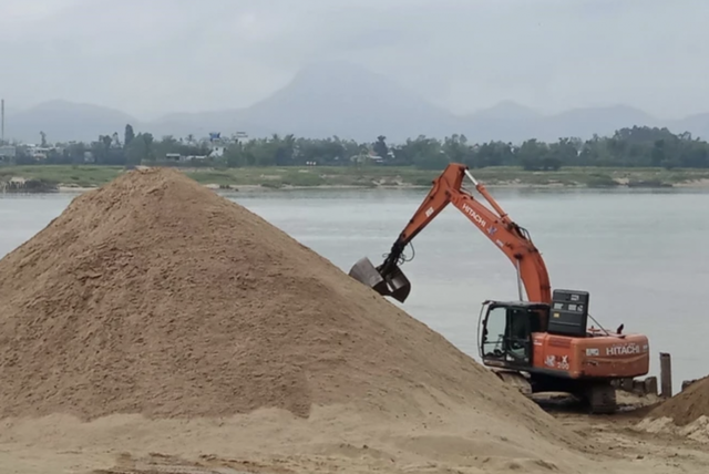 Hà Nội “chốt” 16 mỏ cát không qua đấu giá, ưu tiên vật liệu cho loạt dự án lớn