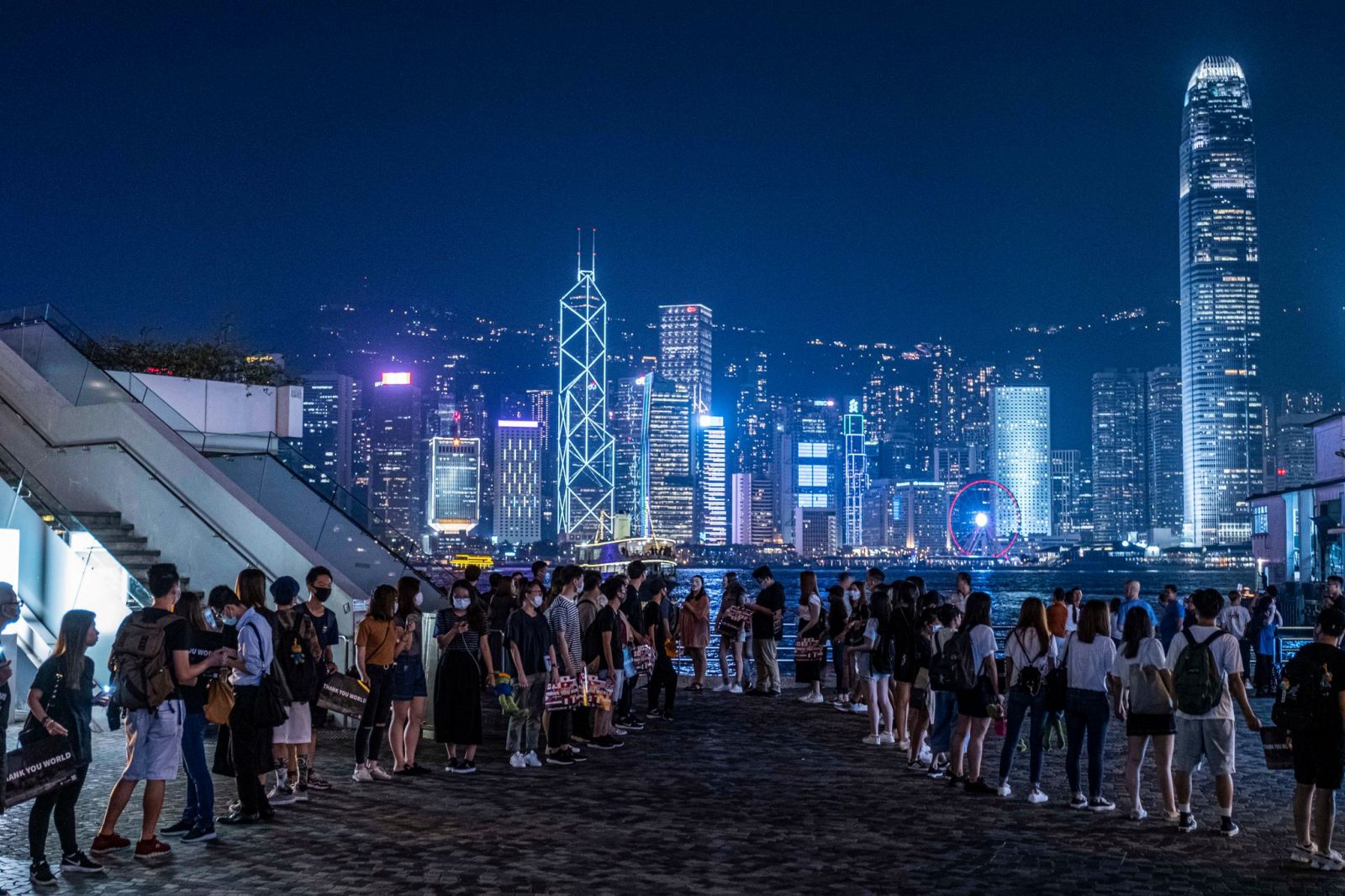 Hồng Kông về đâu khi Trung Quốc lộng quyền?