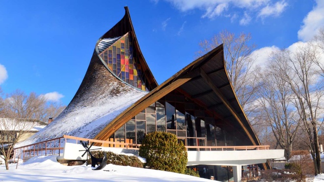 Darien, bang Connecticut (thu nhập trung bình năm: 210.511 USD): Darien là thị trấn giàu nhất nằm ở một trong những bang giàu nhất nước Mỹ. Tại bang Connecticut, thu nhập trung bình năm của hộ gia đình là 76.106 USD, cao hơn 26.000 USD so với trung bình cả nước. Còn tại thị trấn Darien, nằm ở phí tây nam Connecticut, thu nhập trung bình của hộ gia đình là 210.511 USD/năm nhờ những công việc thu nhập cao tại các đô thị lân cận như Norwalk và Stamford (bang Connecticut) và thành phố New York (bang New York). Giá nhà trung bình tại thị trấn này là khoảng 1,5 triệu USD. Ảnh: iStock.