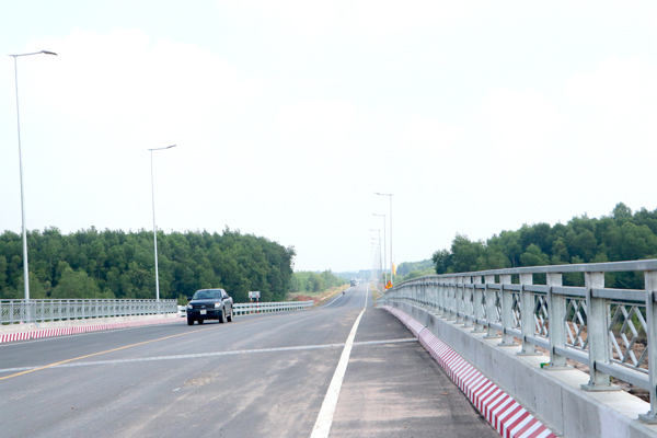 Giai đoạn 1 dự án tuyến đường nối vào cảng Phước An đã hoàn thành xây dựng và đưa vào sử dụng
