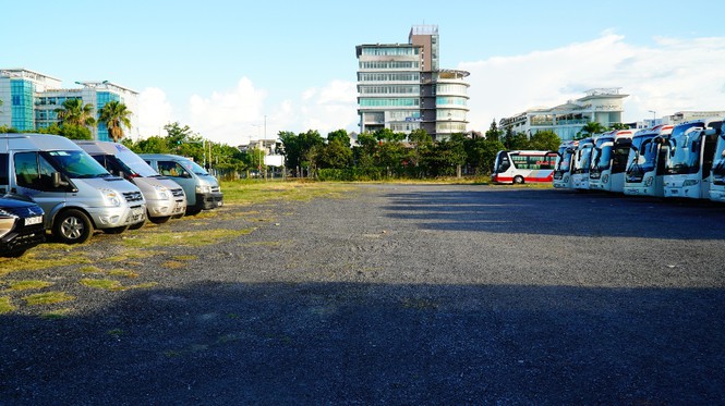 Tình trạng thuê đi, mướn lại liên tục tái diễn, trái mục đích ban đầu và chưa có hồi kết.